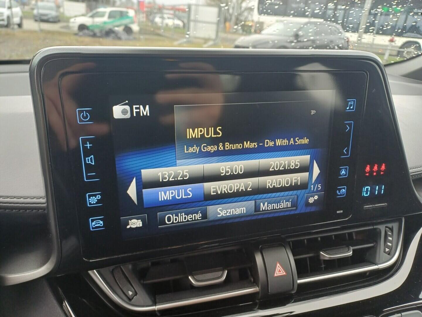 O199V00451_24.webp_C-HR Active 1.2 Turbo 85 kW manuál