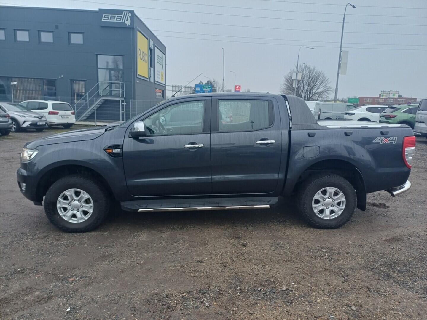 O199V00453_12.webp_RANGER XLT 2.2 TDCi 118 kW manuál, DPH