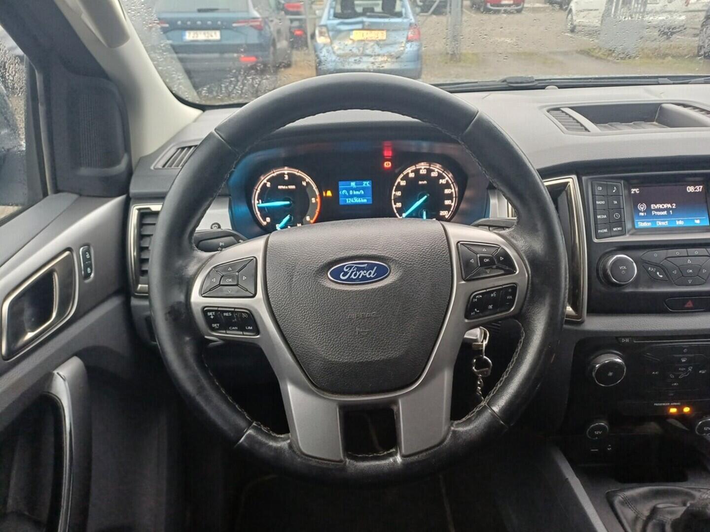 O199V00453_23.webp_RANGER XLT 2.2 TDCi 118 kW manuál, DPH