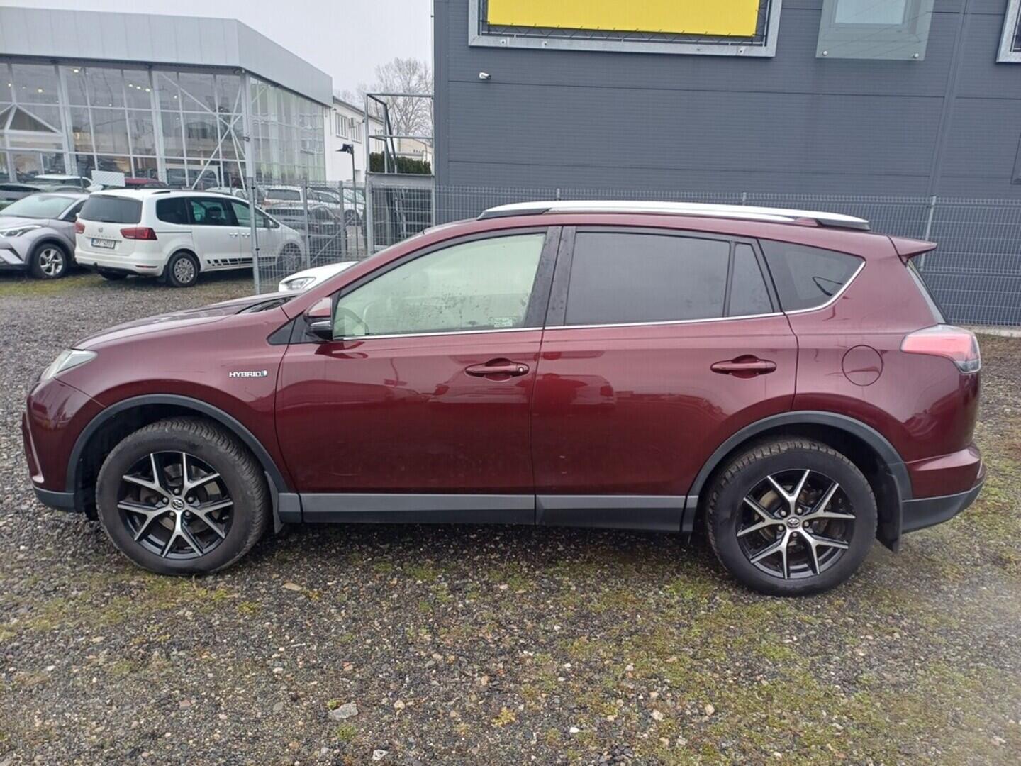 O199V00456_12.webp_RAV4 Trend 2.5 e-CVT 114 kW automat, DPH