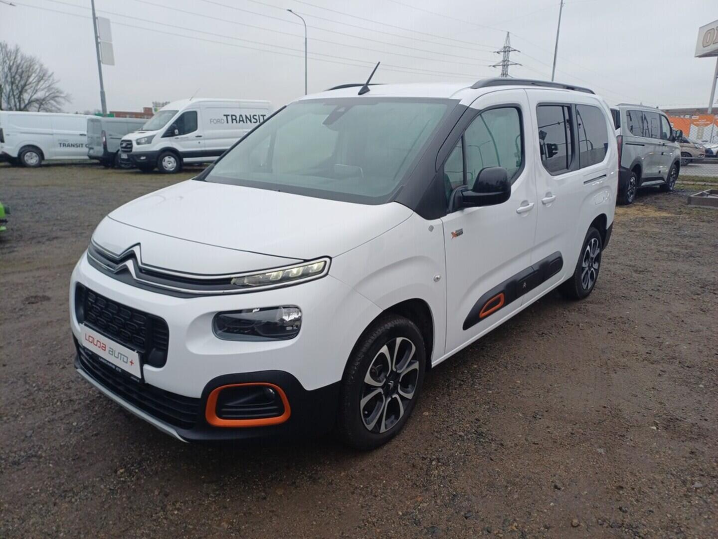 O199V00457_10.webp_BERLINGO XTR 1.5 Blue HDi 96 kW automat, DPH