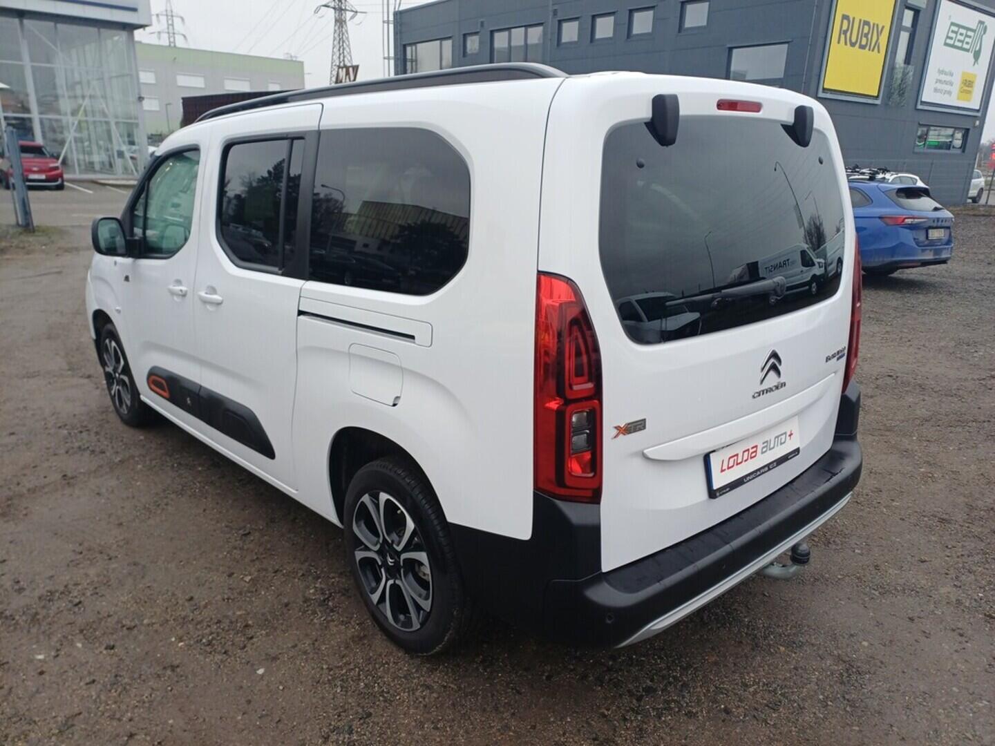 O199V00457_15.webp_BERLINGO XTR 1.5 Blue HDi 96 kW automat, DPH