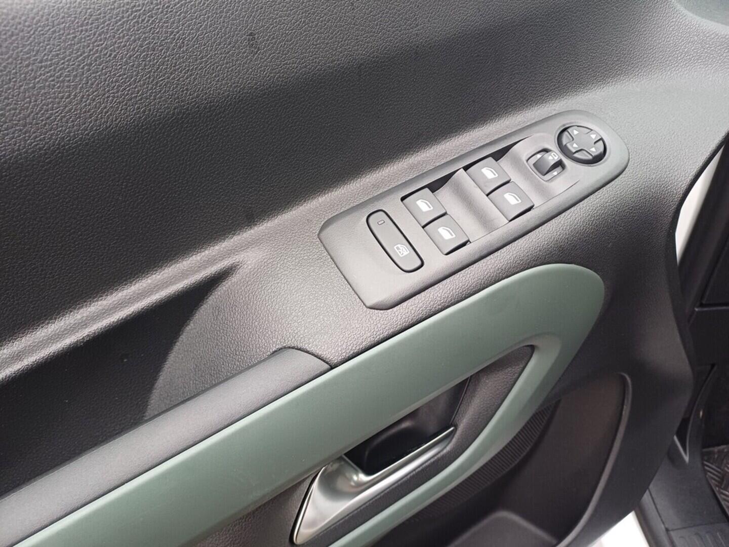 O199V00457_21.webp_BERLINGO XTR 1.5 Blue HDi 96 kW automat, DPH