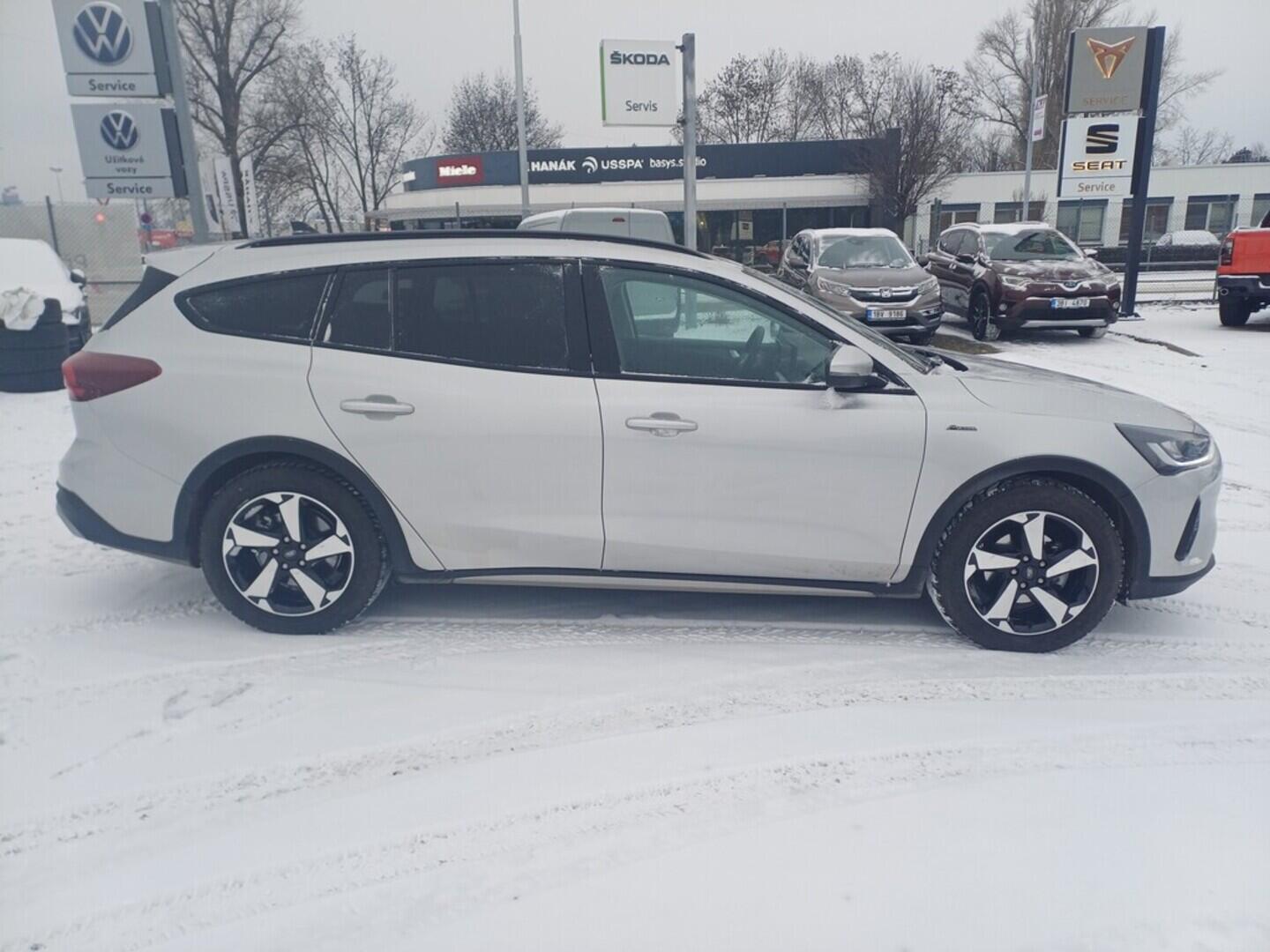 O199V00458_16.webp_FOCUS Active X 1.5 EcoBlue 84 kW automat