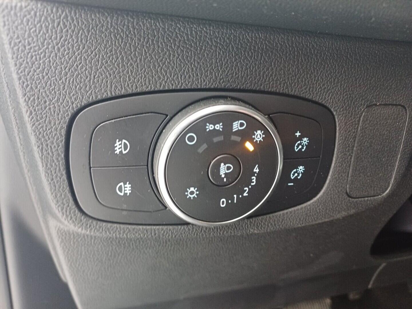 O199V00458_22.webp_FOCUS Active X 1.5 EcoBlue 84 kW automat