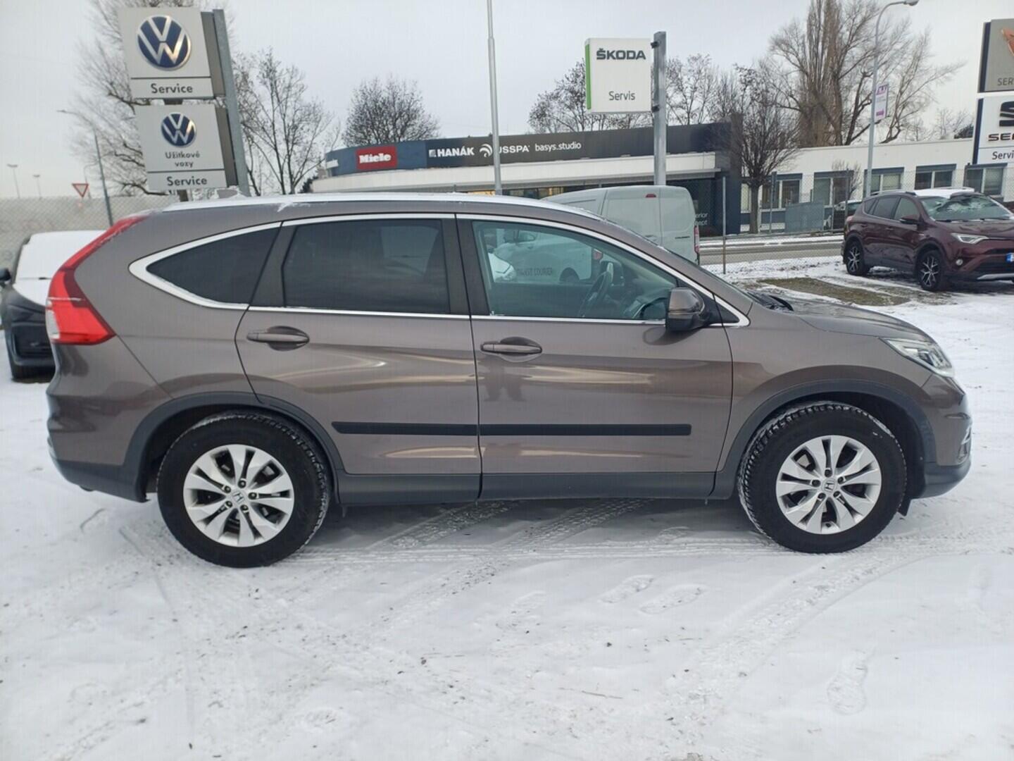 O199V00459_16.webp_CRV Elegance 1.6 DTEC 118 kW manuál