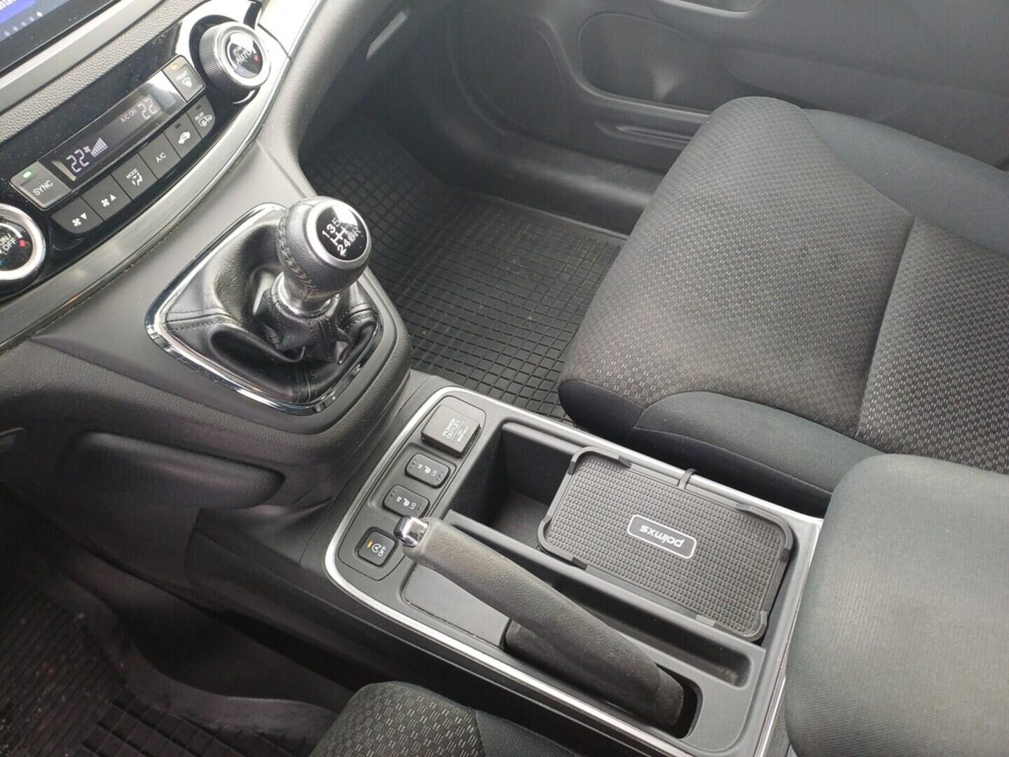 O199V00459_27.webp_CRV Elegance 1.6 DTEC 118 kW manuál