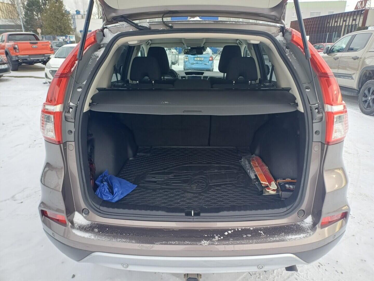 O199V00459_29.webp_CRV Elegance 1.6 DTEC 118 kW manuál