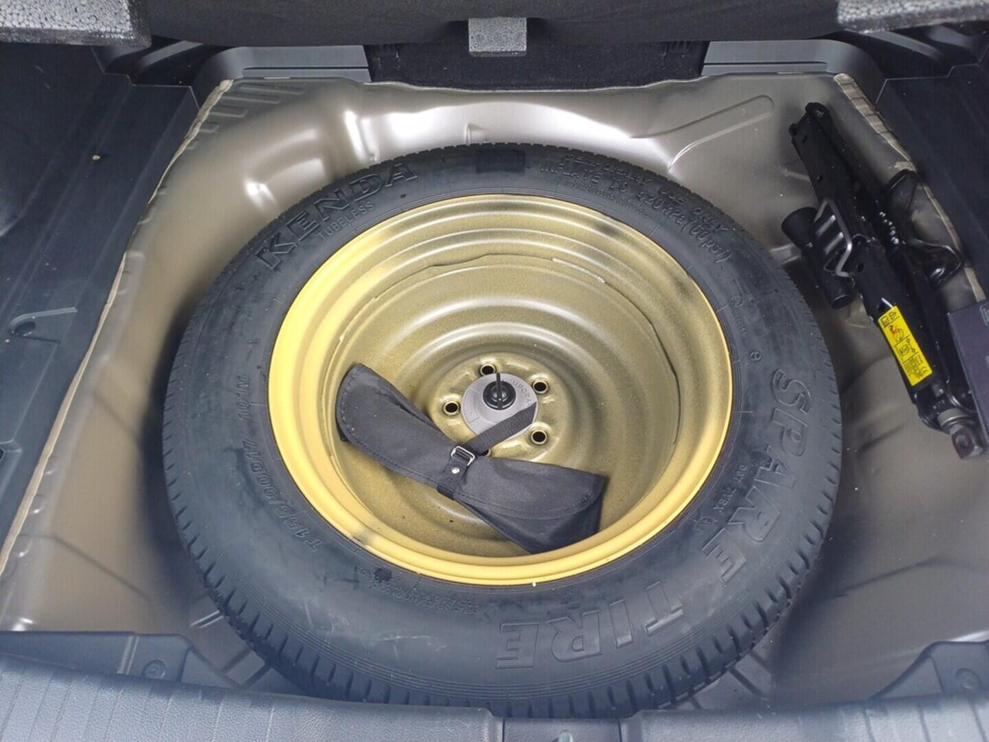 O199V00459_30.webp_CRV Elegance 1.6 DTEC 118 kW manuál