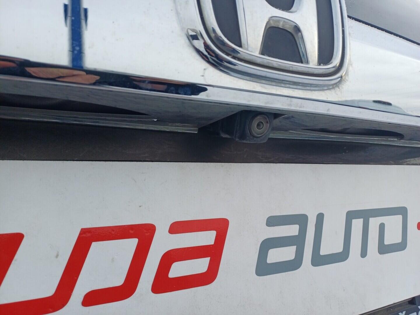 O199V00459_31.webp_CRV Elegance 1.6 DTEC 118 kW manuál