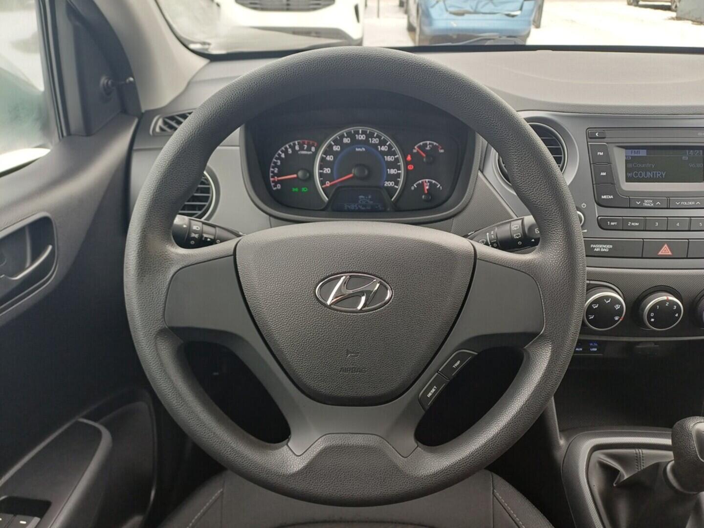 O199V00460_23.webp_I10  1.0 DOHC 48 kW manuál