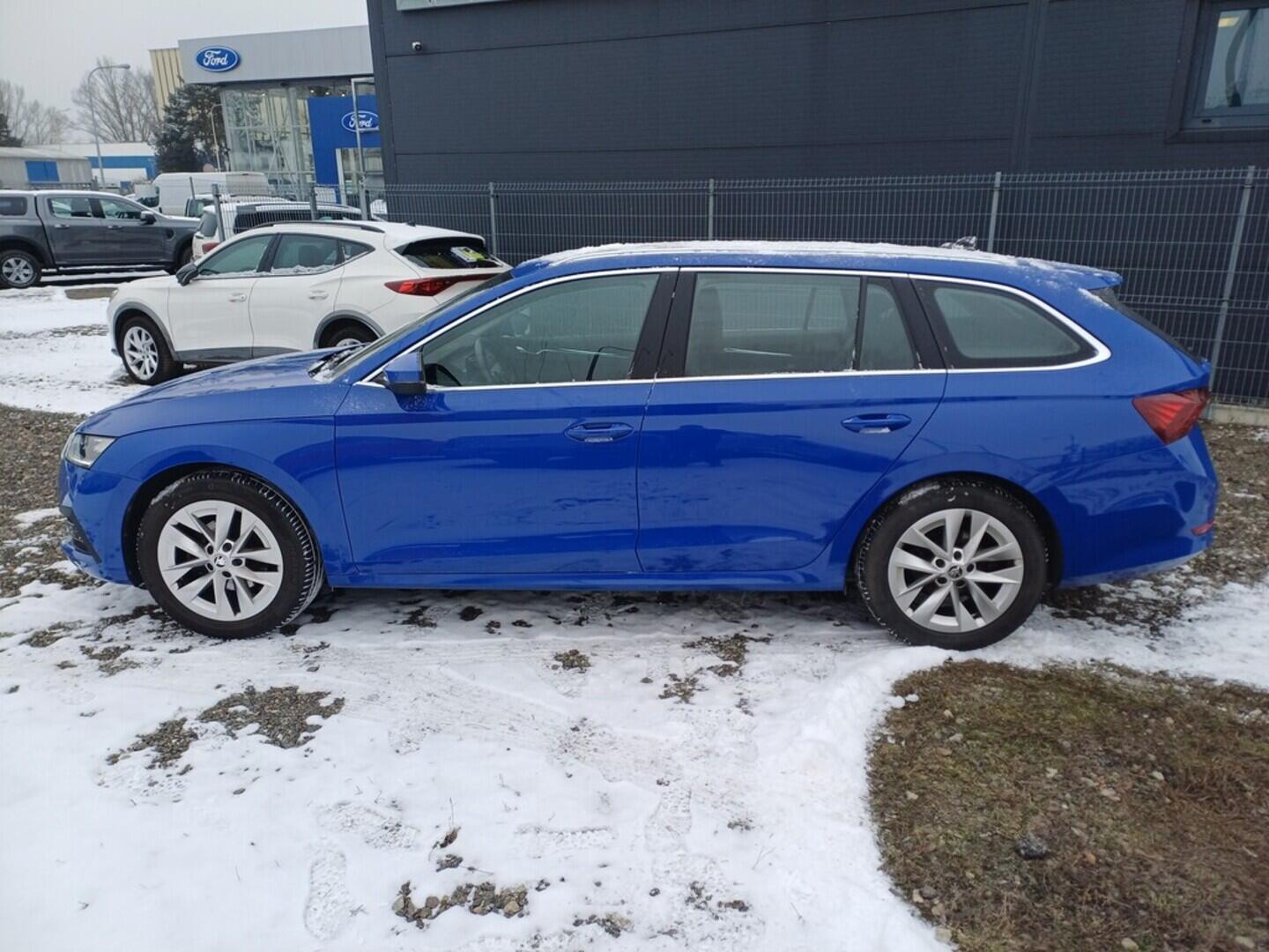 O199V00461_12.webp_OCTAVIA Style 1.5 TSI 110 kW manuál, DPH