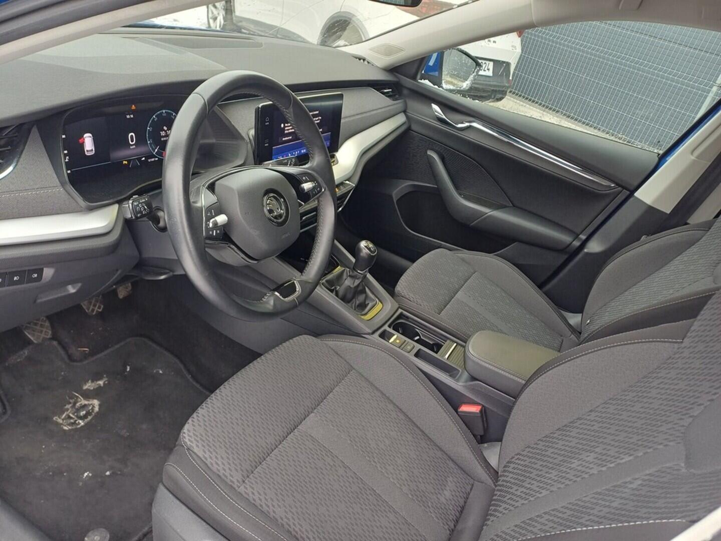 O199V00461_19.webp_OCTAVIA Style 1.5 TSI 110 kW manuál, DPH