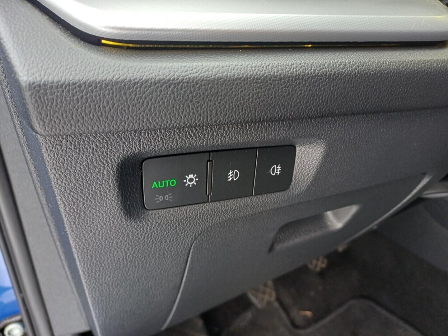 O199V00461_22.webp_OCTAVIA Style 1.5 TSI 110 kW manuál, DPH