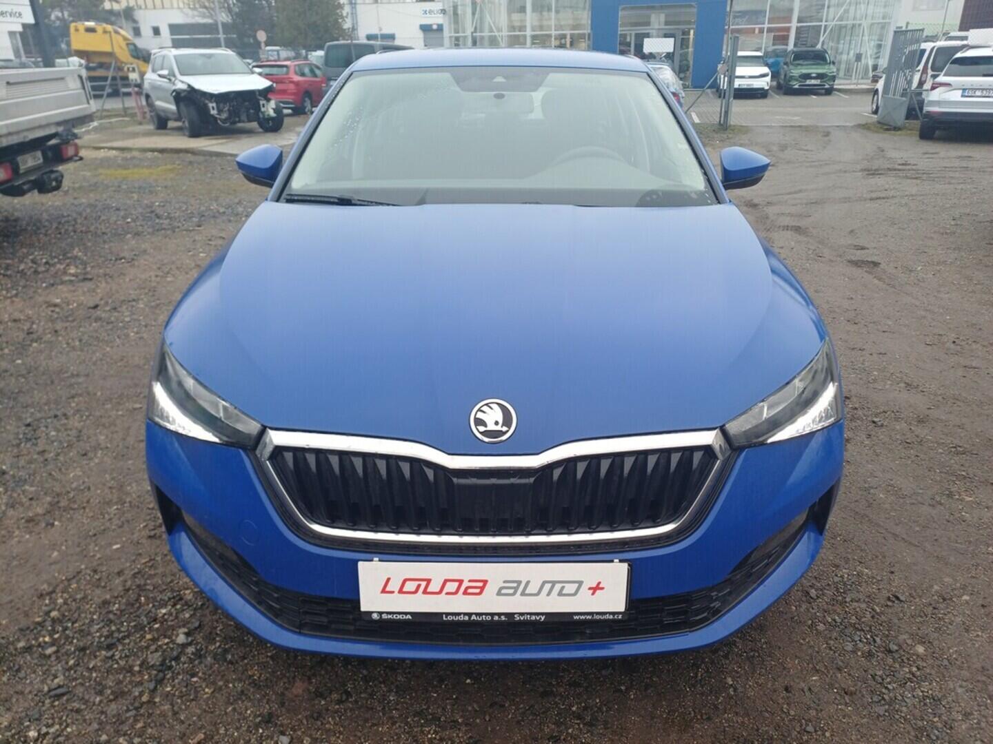 O199V00463_13.webp_SCALA Ambition 1.0 TSI 81 kW manuál, DPH