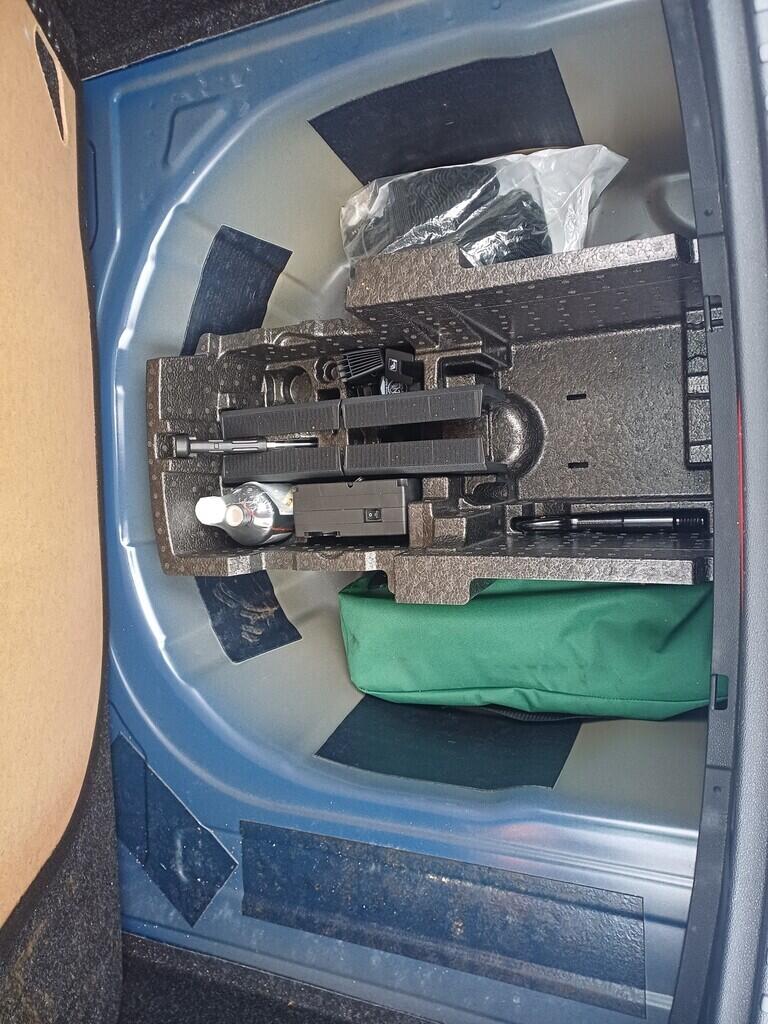 O199V00463_30.webp_SCALA Ambition 1.0 TSI 81 kW manuál, DPH