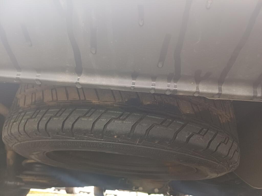 O199V00465_29.webp_VITO Tourer 2.1 CDi 100 kW manuál