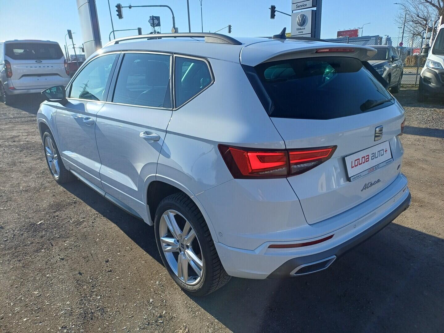 O199V00471_15.webp_SEAT ATECA FR 1.5 TSI 110 kW manuál, DPH