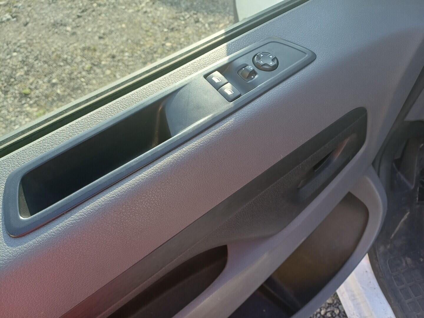 O199V00474_20.webp_PROACE  2.0 D-4D 90 kW manuál, DPH