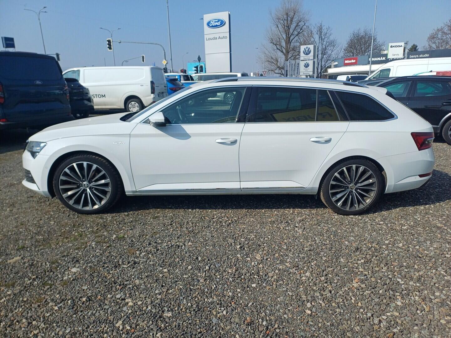 O199V00475_12.webp_SUPERB L&K 2.0 TDI 147 kW automat, DPH