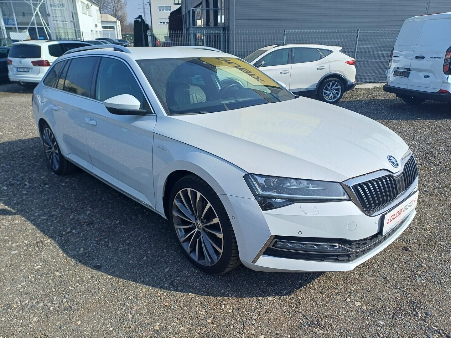 O199V00475_14.webp_SUPERB L&K 2.0 TDI 147 kW automat, DPH