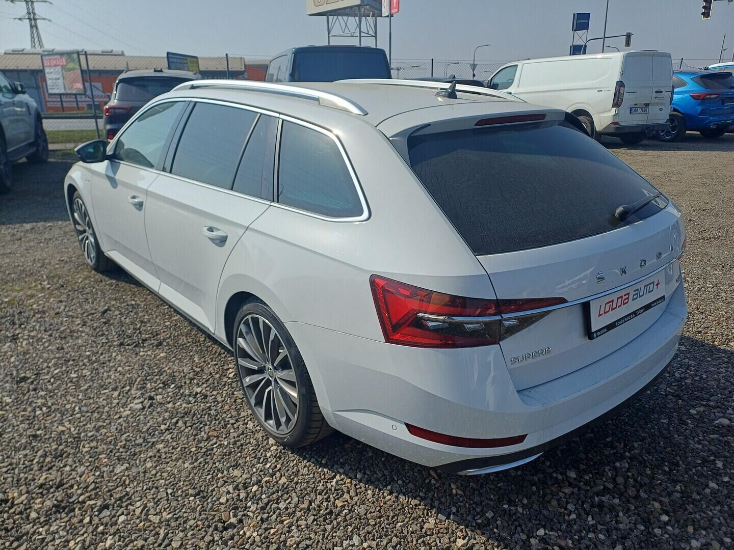 O199V00475_15.webp_SUPERB L&K 2.0 TDI 147 kW automat, DPH