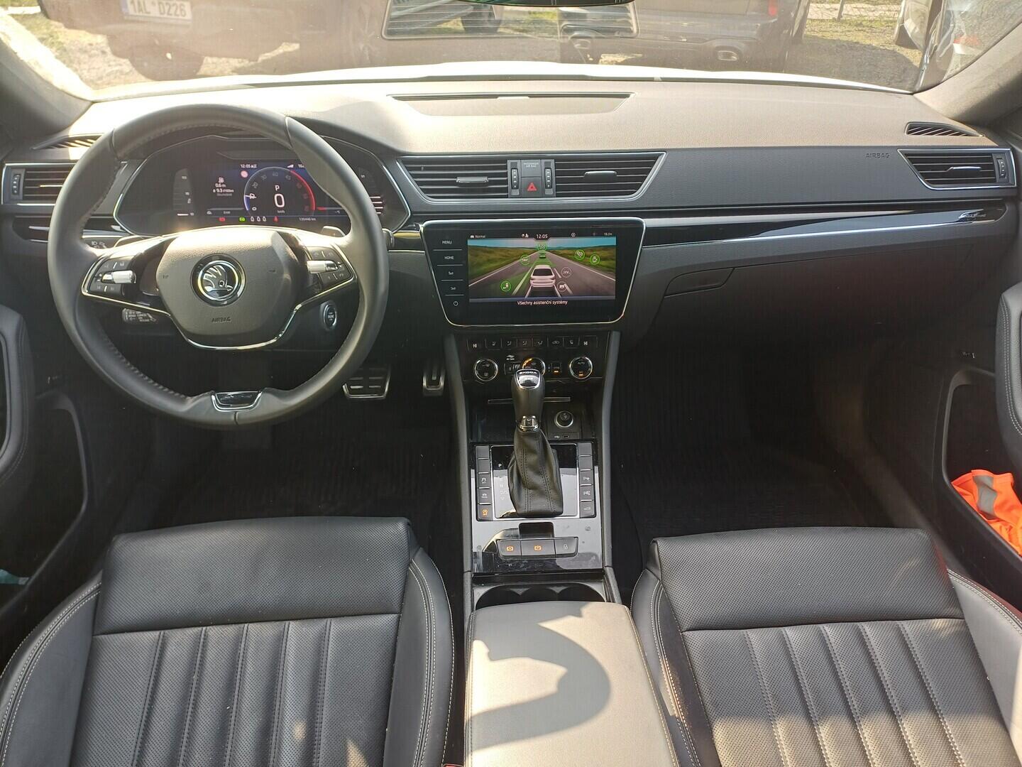 O199V00475_18.webp_SUPERB L&K 2.0 TDI 147 kW automat, DPH