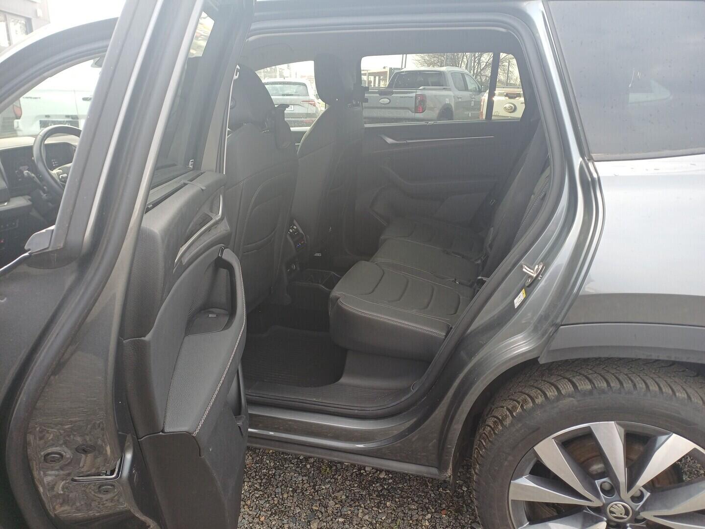 O199V00476_28.webp_KODIAQ Exclusive Selection 2.0 TDI 142 kW automat, DPH