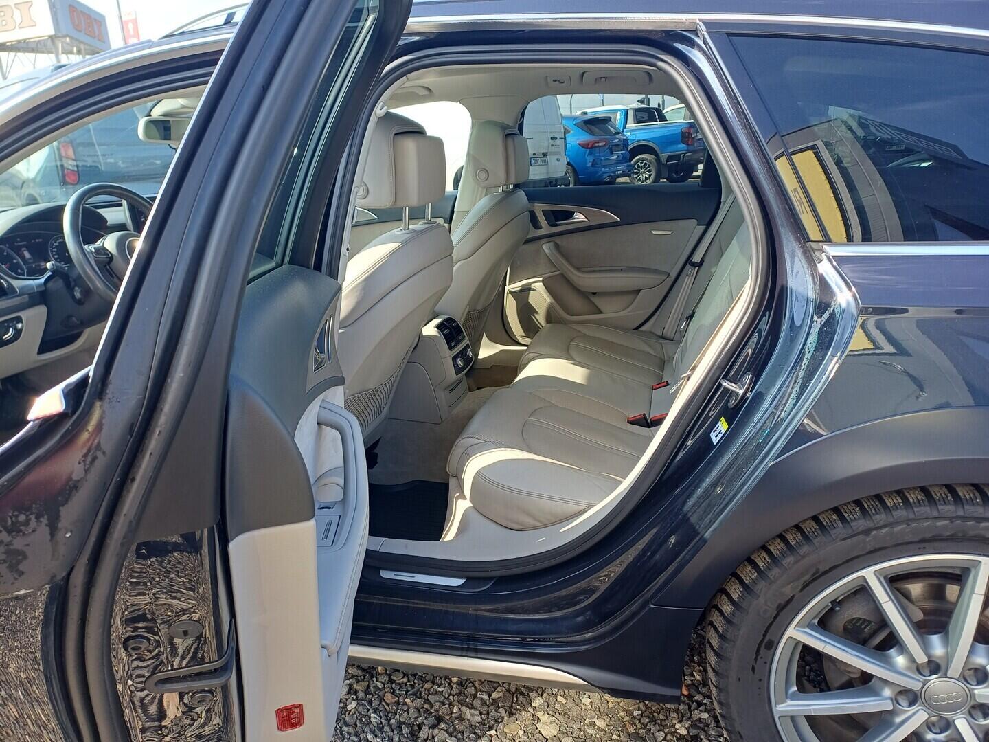 O199V00477_29.webp_A6 ALLROAD QUATTRO  3.0 TDI 235 kW automat