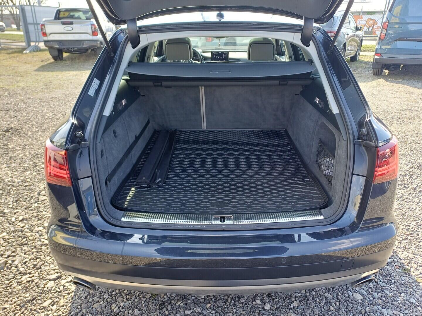 O199V00477_30.webp_A6 ALLROAD QUATTRO  3.0 TDI 235 kW automat