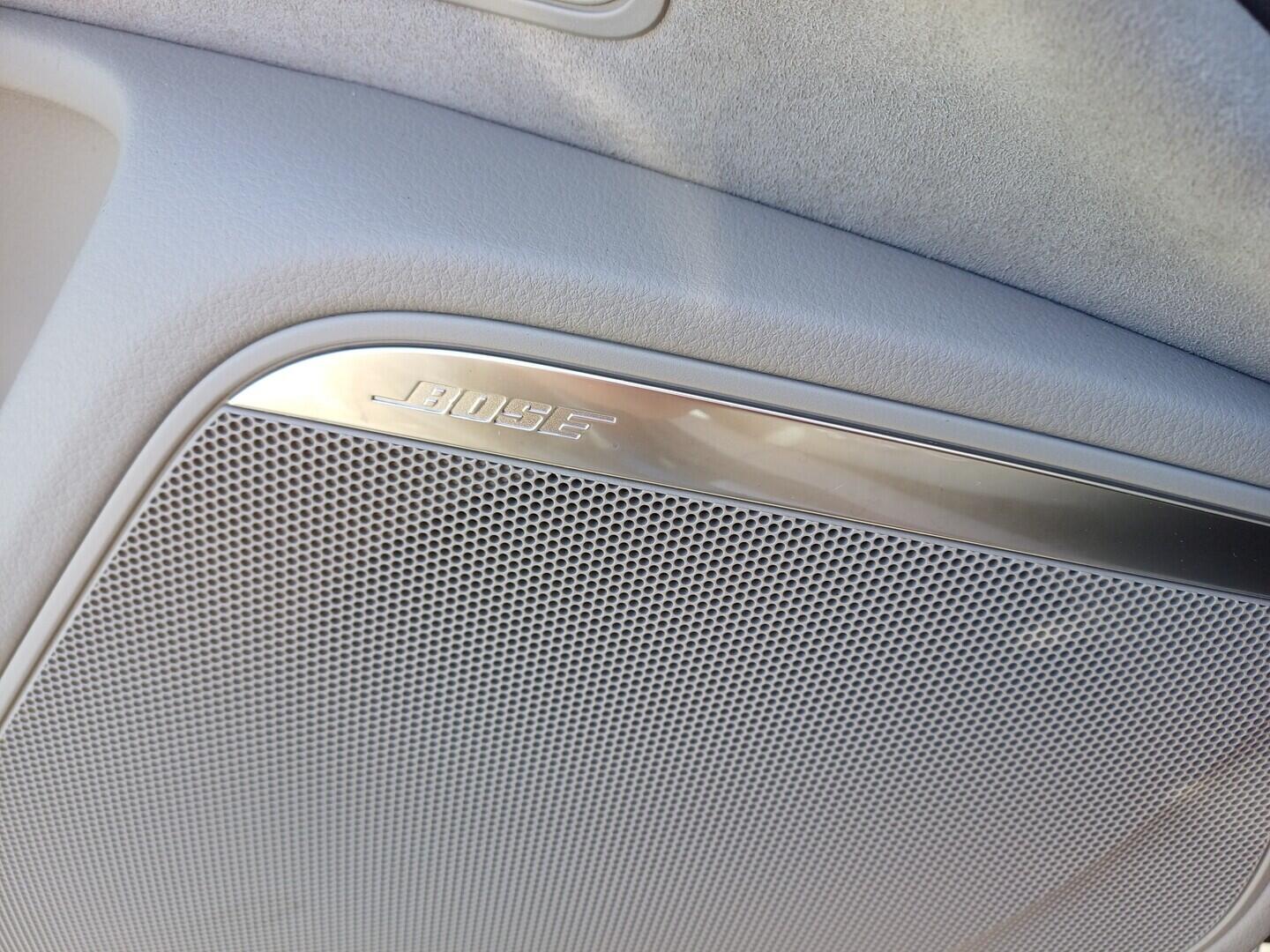 O199V00477_34.webp_A6 ALLROAD QUATTRO  3.0 TDI 235 kW automat