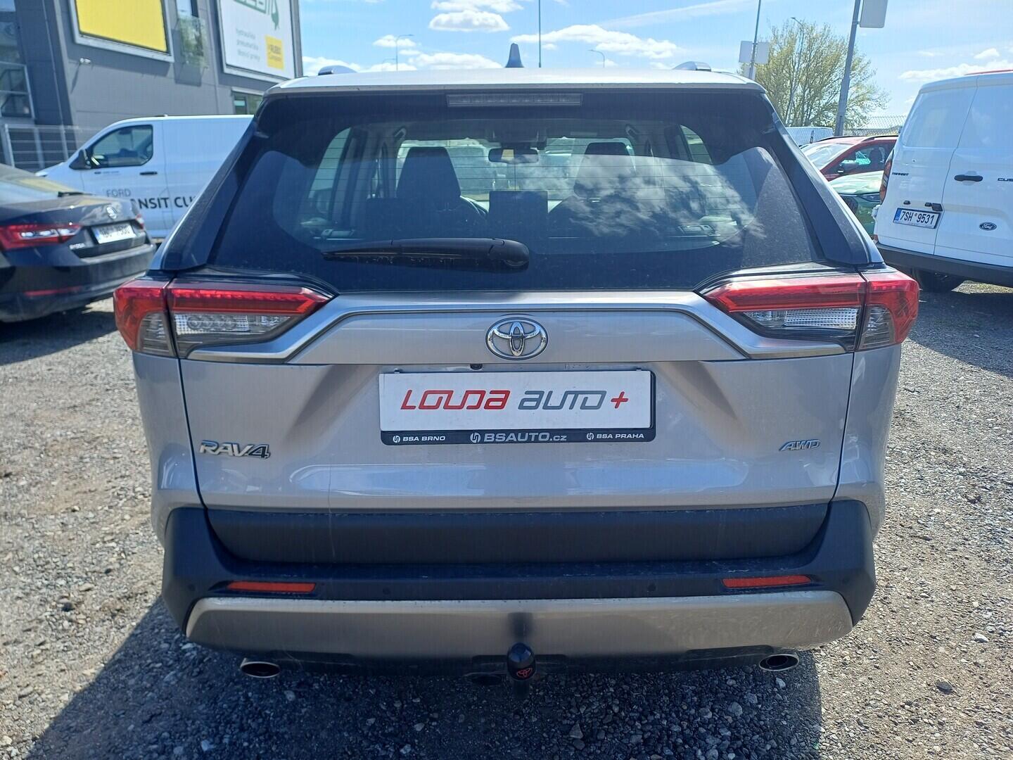 O199V00479_17.webp_RAV4 Comfort 2.0 2.0 129 kW manuál