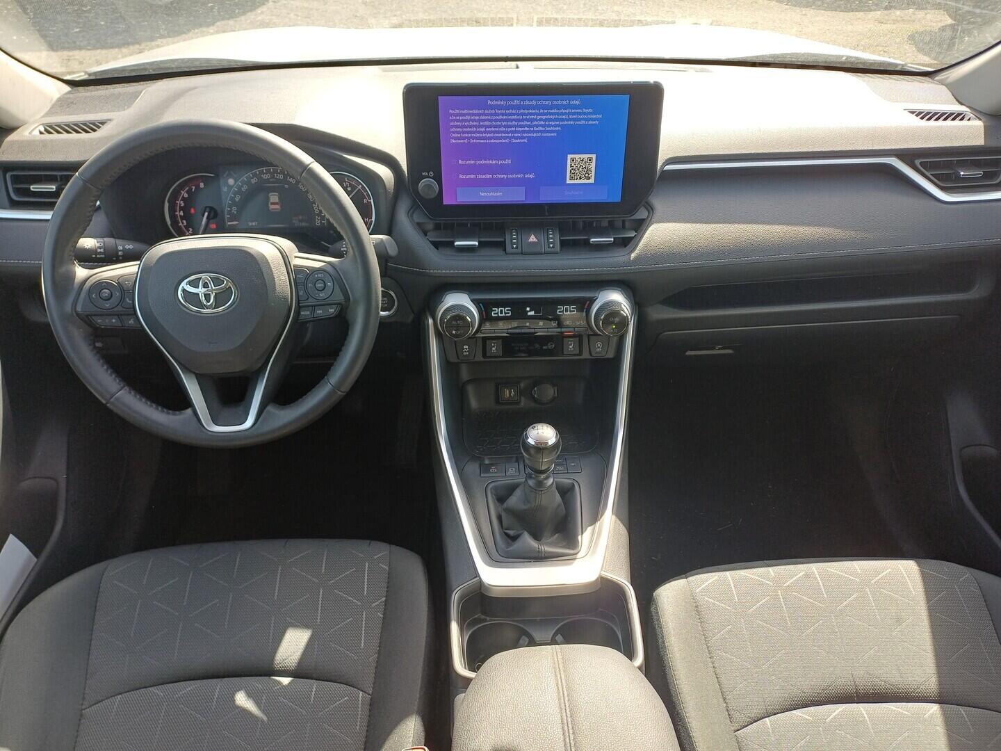 O199V00479_18.webp_RAV4 Comfort 2.0 2.0 129 kW manuál