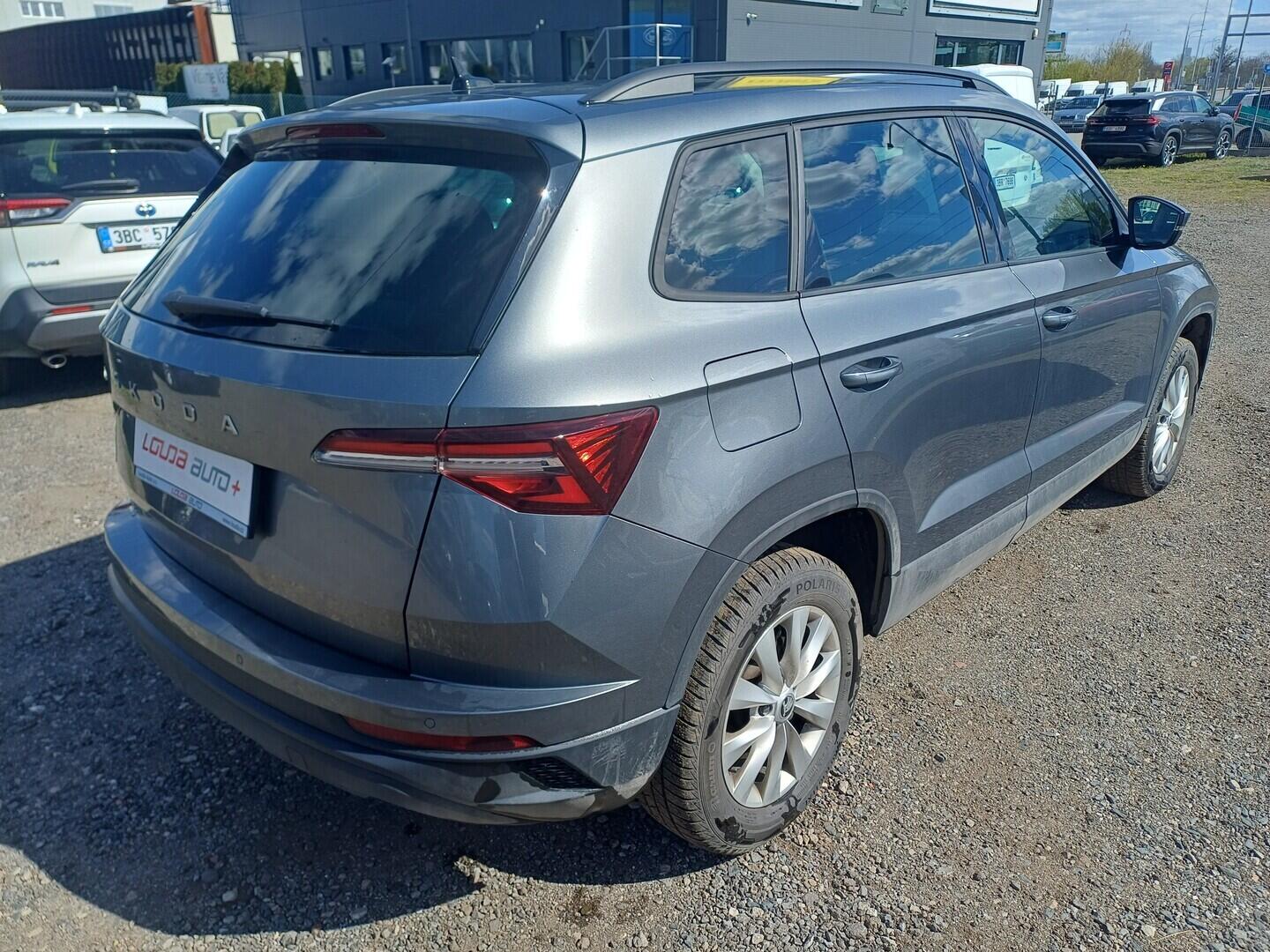 O199V00481_11.webp_KAROQ Selection 1.5 TSI 110 kW automat, DPH