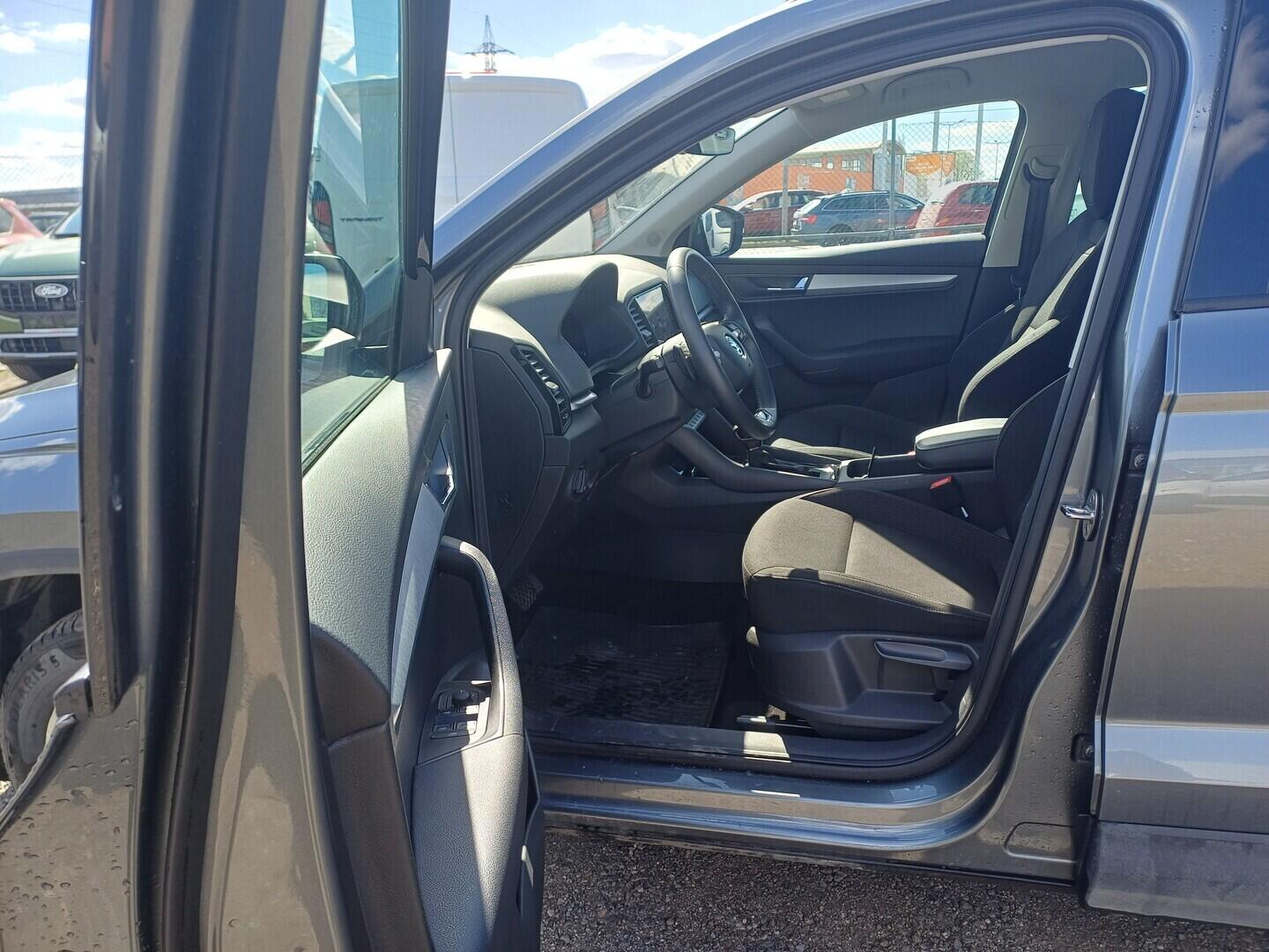 O199V00481_20.webp_KAROQ Selection 1.5 TSI 110 kW automat, DPH