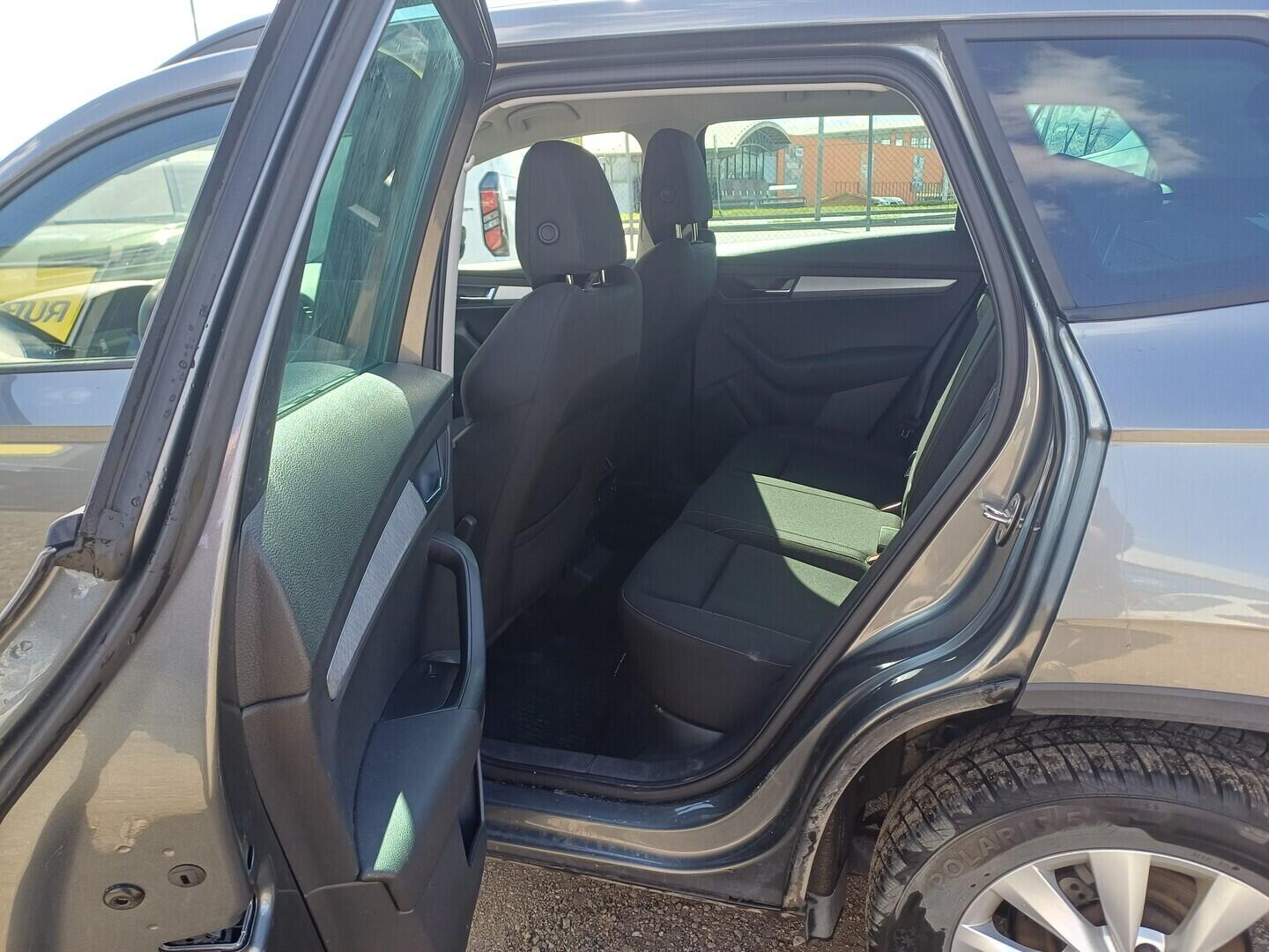 O199V00481_28.webp_KAROQ Selection 1.5 TSI 110 kW automat, DPH