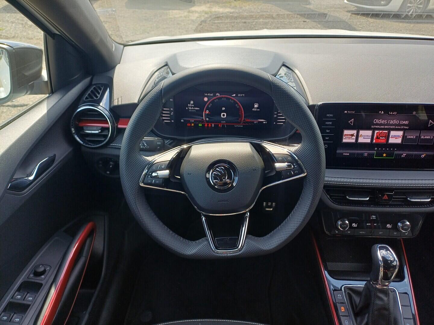 O199V00495_23.webp_FABIA Monte Carlo 1.5 TSI 110 kW automat, DPH