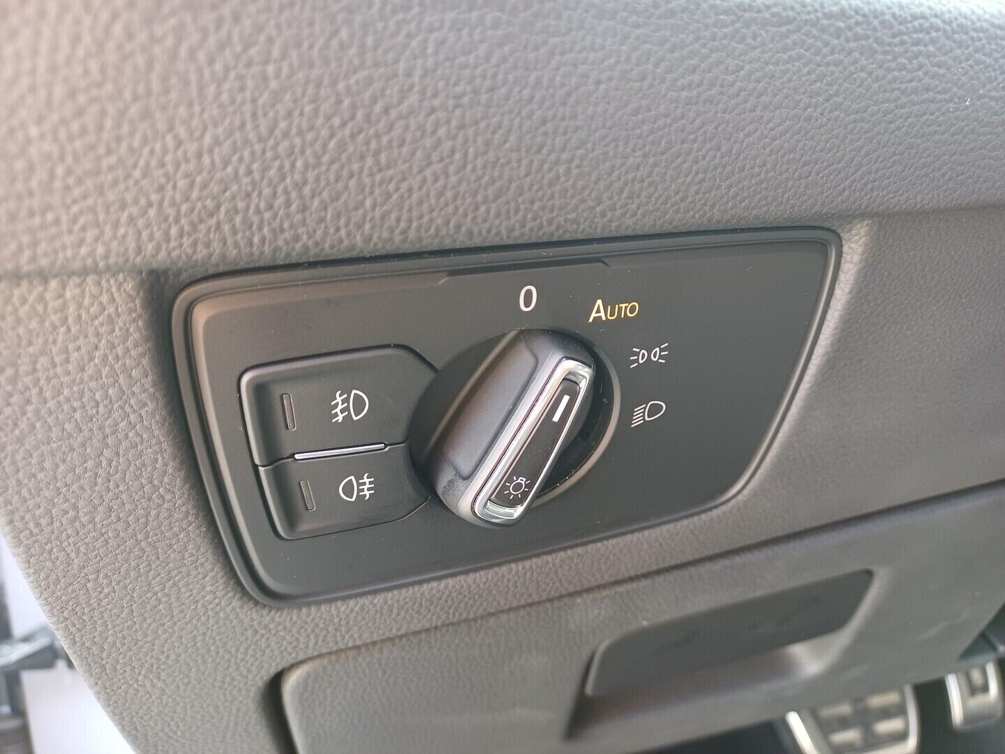 O199V00497_22.webp_PASSAT Alltrack 2.0 TDI 147 kW automat, DPH