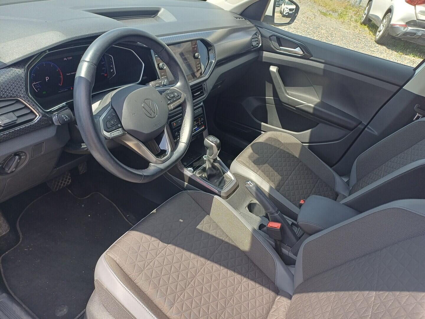 O199V00499_19.webp_T-CROSS Style 1.0 TSI 81 kW automat