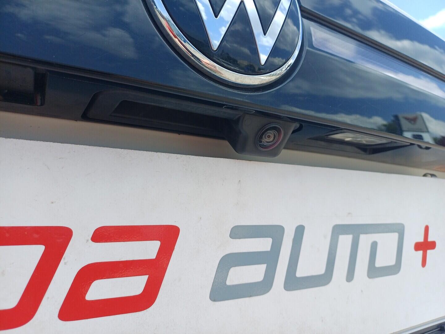 O199V00499_32.webp_T-CROSS Style 1.0 TSI 81 kW automat
