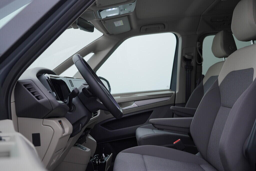 O419K00054_24.webp_MULTIVAN Life Bulli 2.0 TDI 110 kW automat, DPH