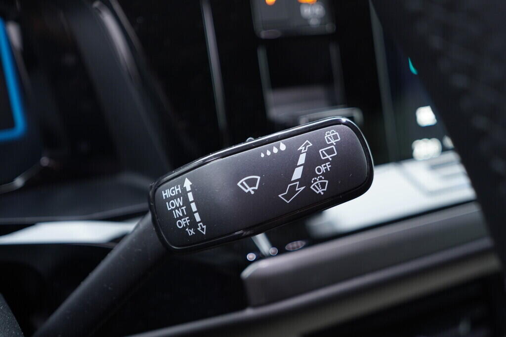 O419K00054_26.webp_MULTIVAN Life Bulli 2.0 TDI 110 kW automat, DPH