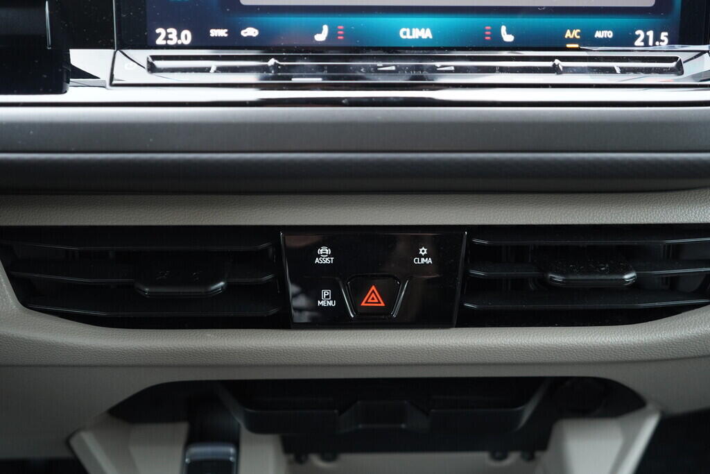 O419K00054_33.webp_MULTIVAN Life Bulli 2.0 TDI 110 kW automat, DPH