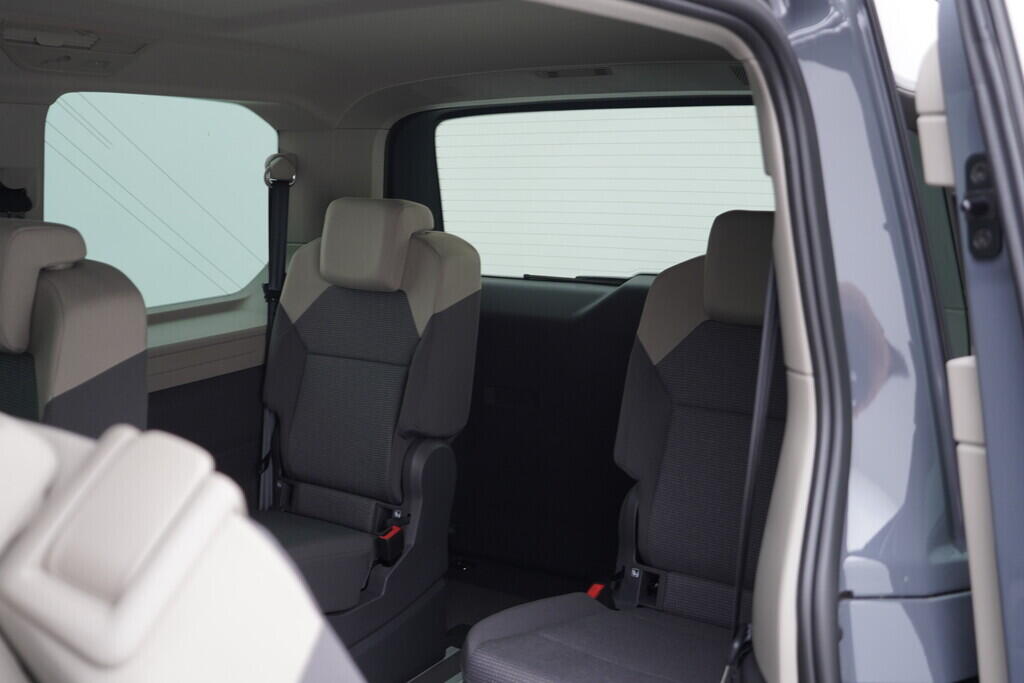 O419K00054_38.webp_MULTIVAN Life Bulli 2.0 TDI 110 kW automat, DPH