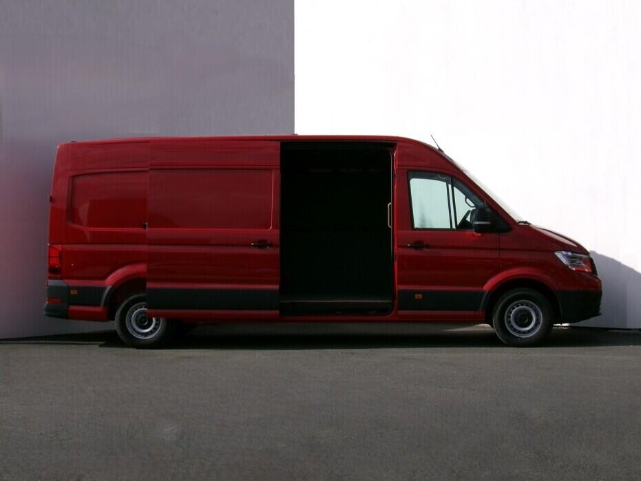 O419V07290_16.webp_CRAFTER - SKŘÍŇOVÝ VŮZ  L3H2 2.0 TDI 103 kW manuál, DPH