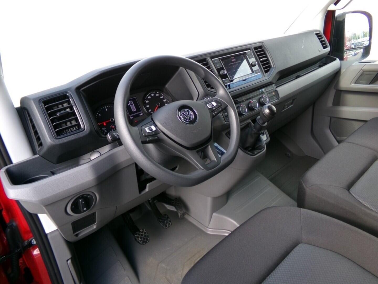 O419V07290_19.webp_CRAFTER - SKŘÍŇOVÝ VŮZ  L3H2 2.0 TDI 103 kW manuál, DPH