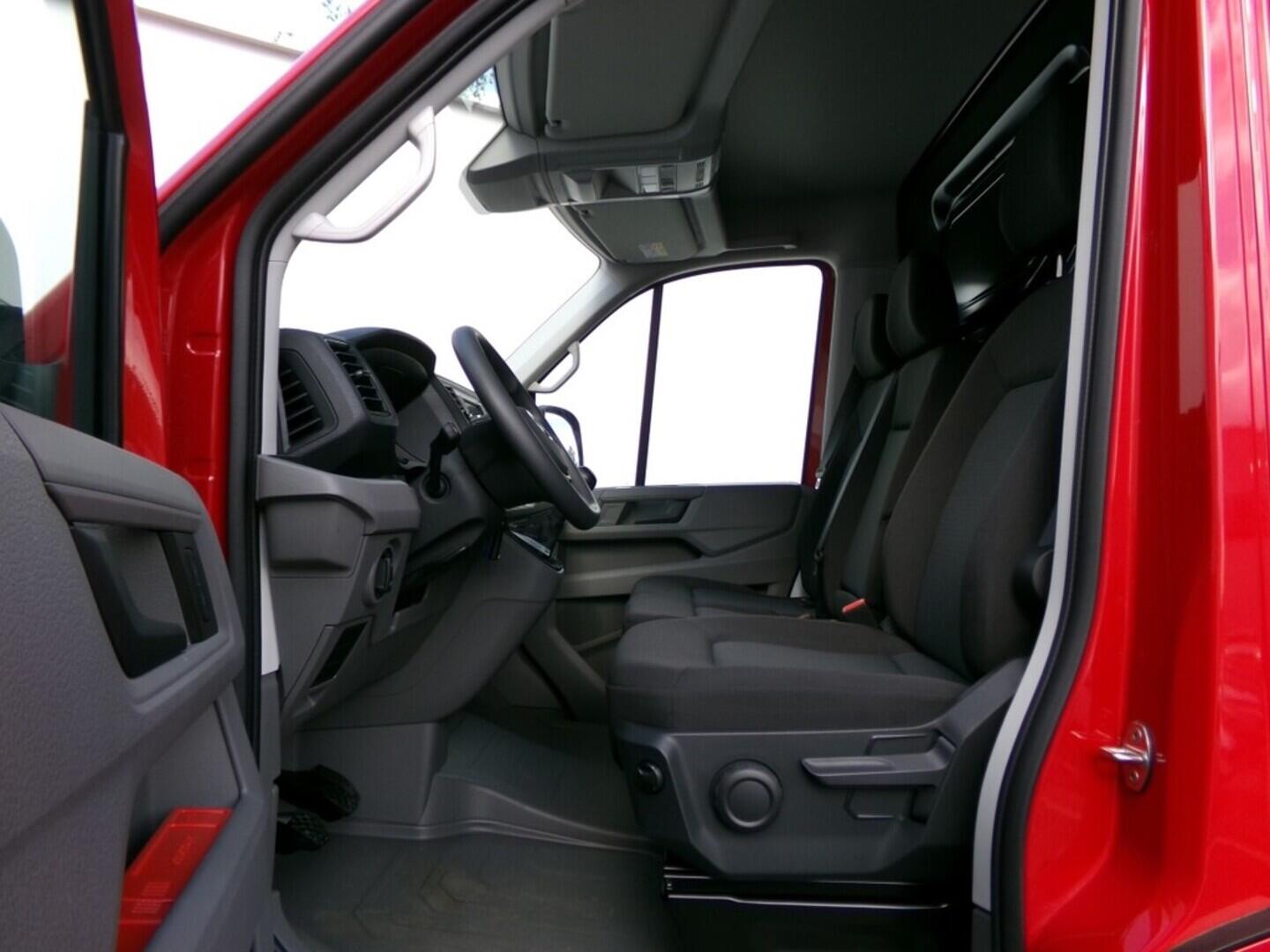 O419V07290_20.webp_CRAFTER - SKŘÍŇOVÝ VŮZ  L3H2 2.0 TDI 103 kW manuál, DPH