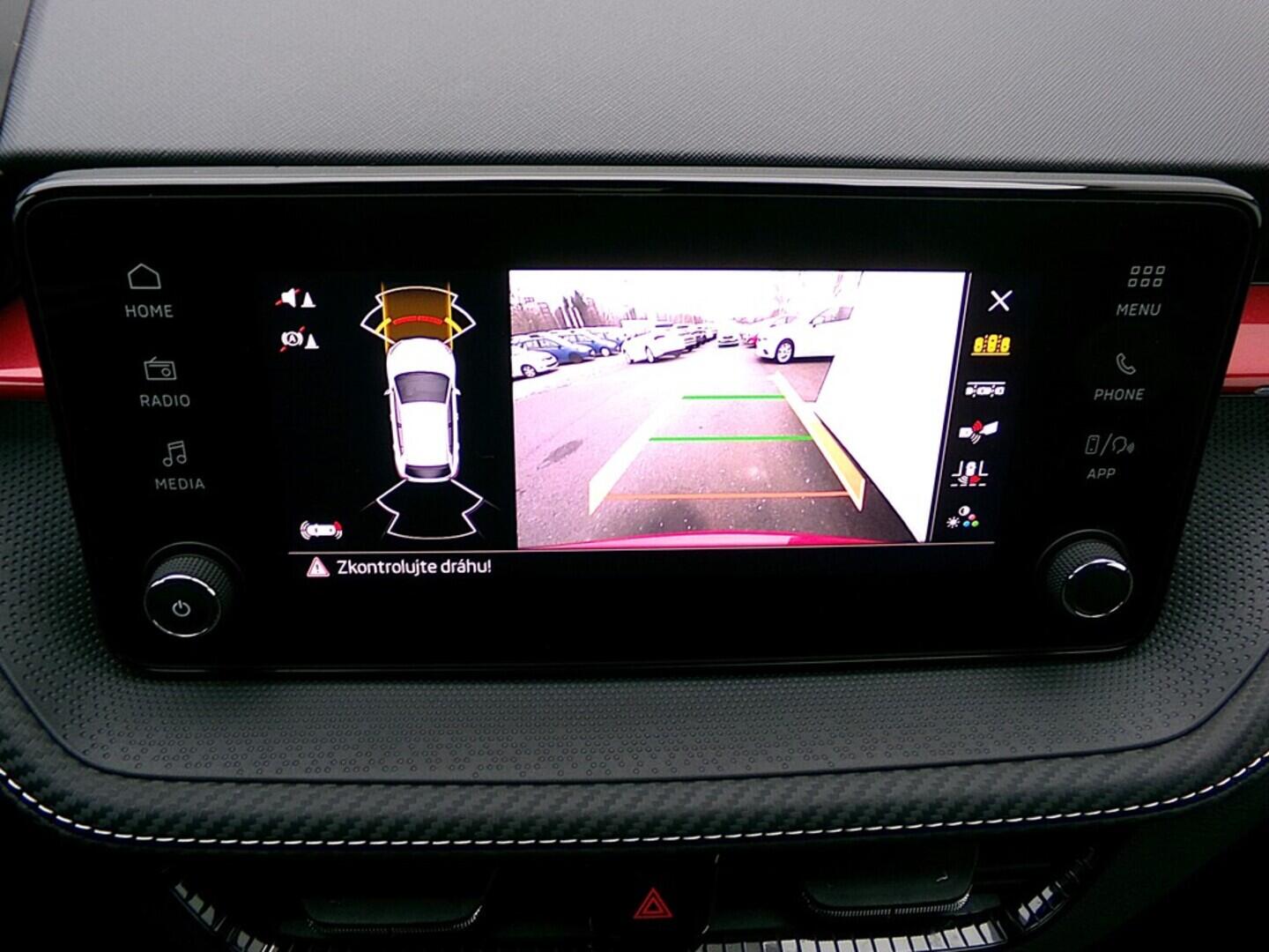 O419V07334_29.webp_FABIA Monte Carlo 1.0 TSI 81 kW manuál, DPH