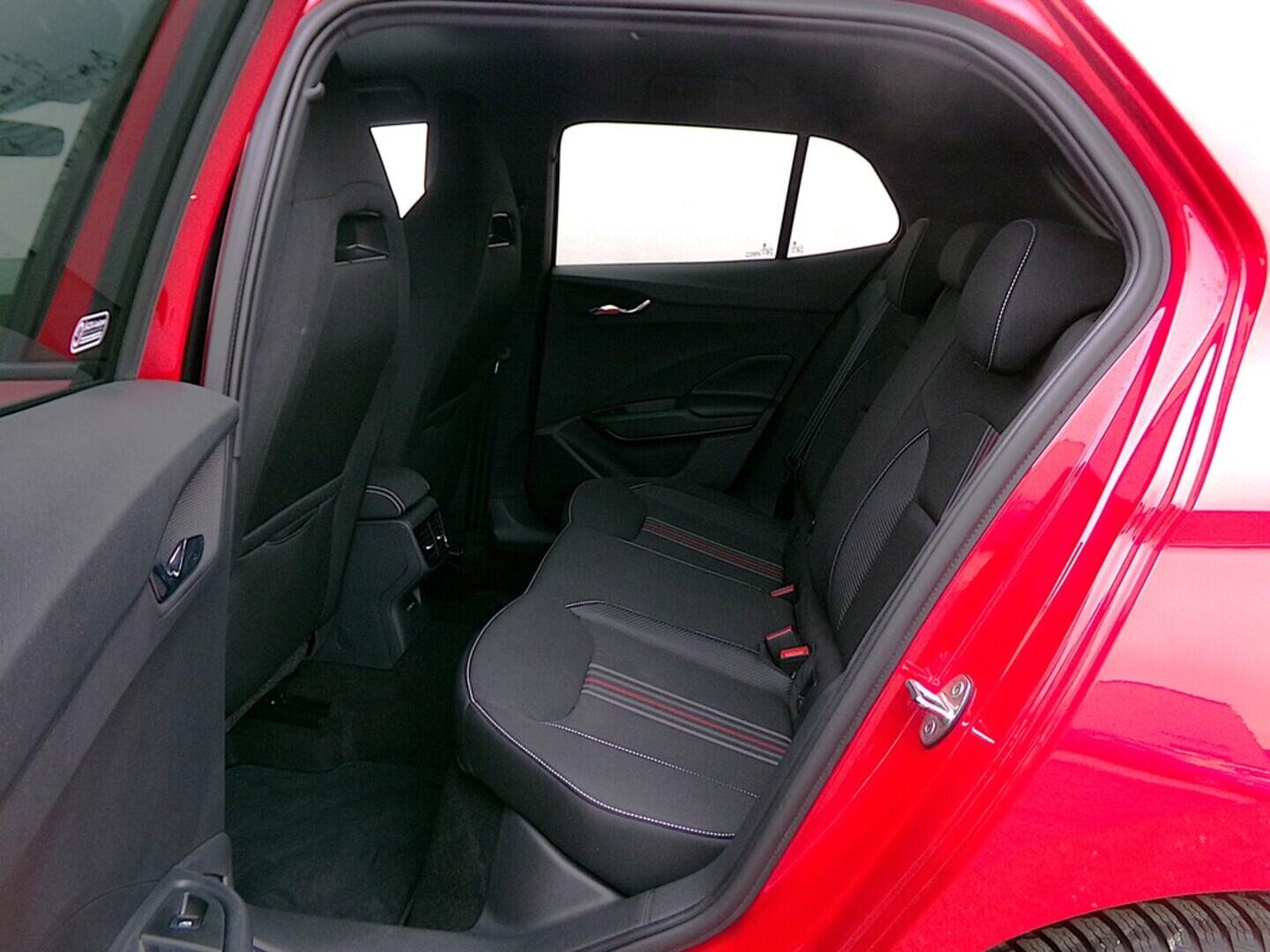 O419V07334_33.webp_FABIA Monte Carlo 1.0 TSI 81 kW manuál, DPH