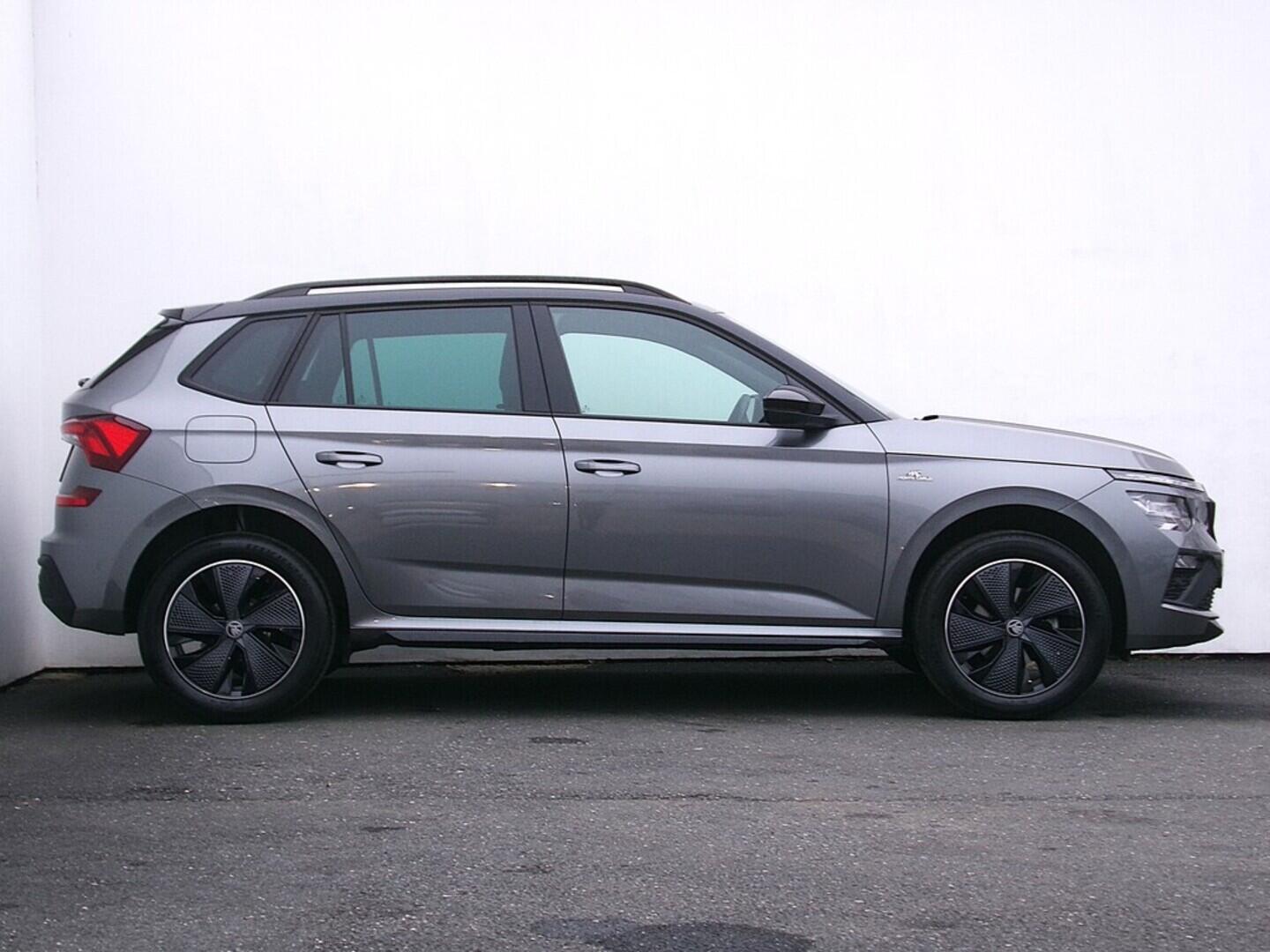 O419V07335_16.webp_KAMIQ Monte Carlo 1.0 TSI 81 kW manuál, DPH